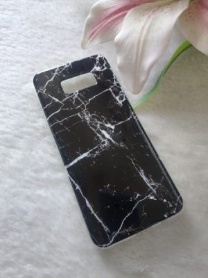 Maskica sa “marble” uzorkom