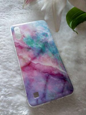 Maskica sa “marble” uzorkom