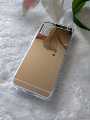 Maskica sa “mirror” efektom