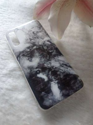 Maskica sa “marble” uzorkom