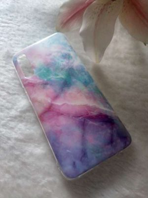 Maskica sa “marble” uzorkom