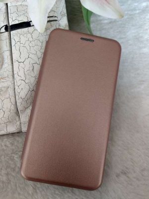 Preklopna magnetna maskica