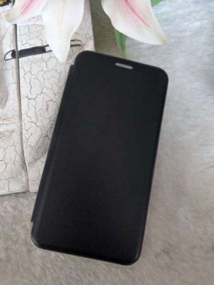 Preklopna magnetna maskica